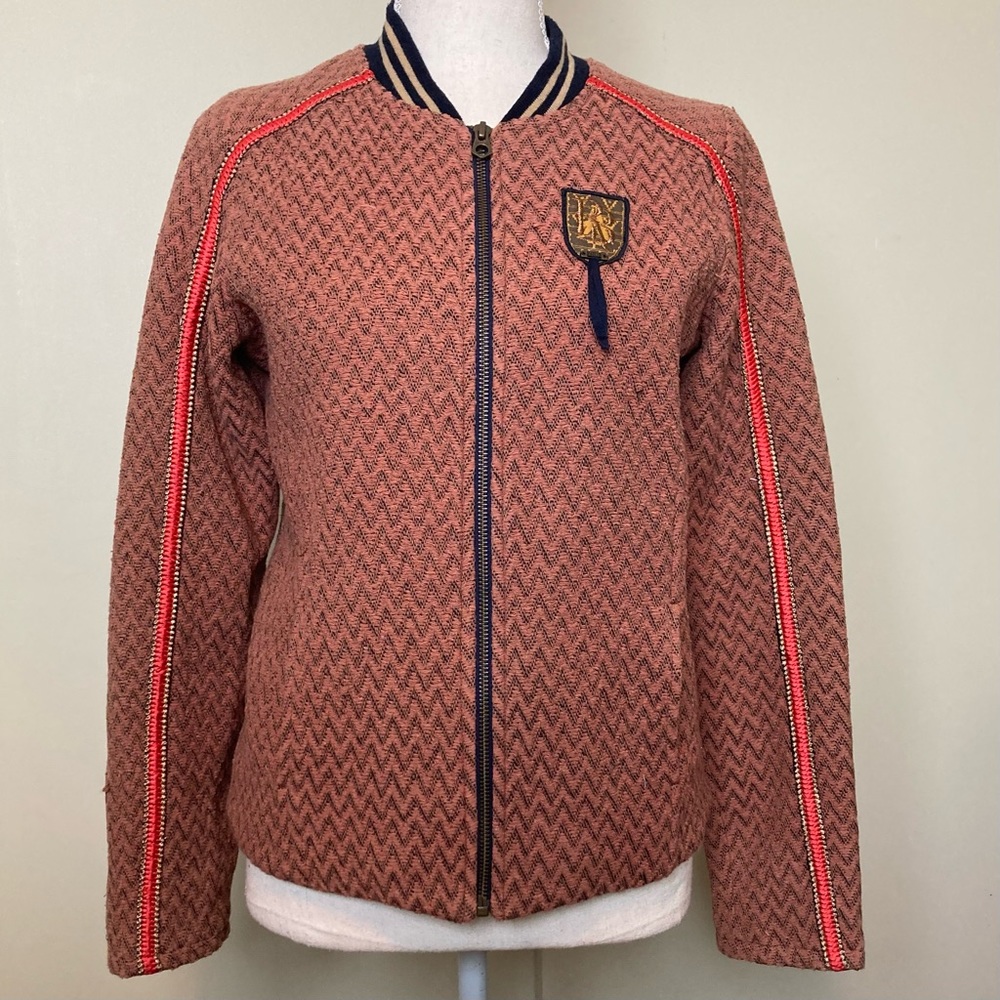 Winter whites Scotch R’Belle Jacket size 14/164 color salmon , black and cream